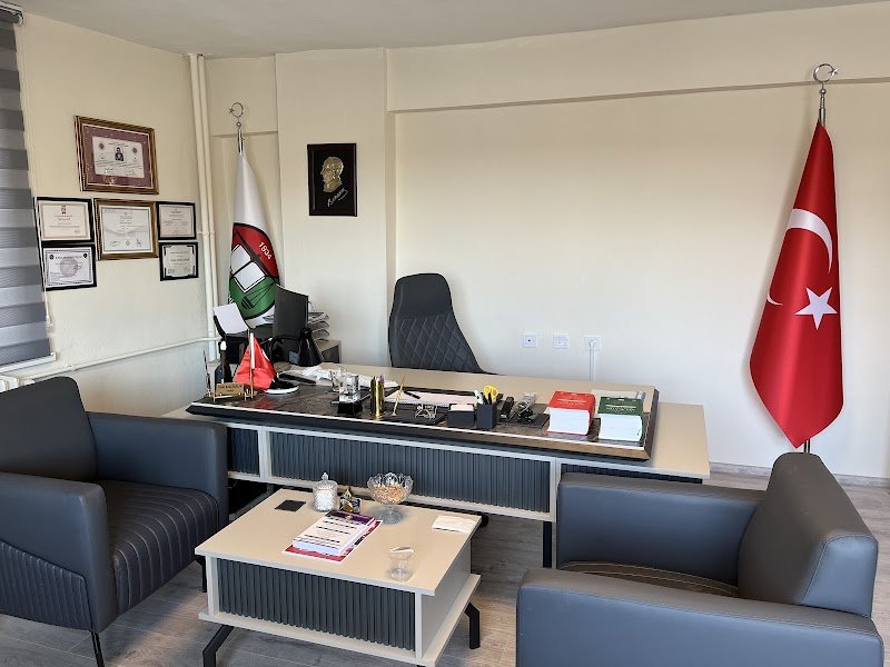 Eskişehir Avukat İsmet Arda ŞARLAK (Ceza Avukatı, Boşanma Avukatı, İcra Avukatı, İş Hukuku Avukatı, Miras Hukuku Avukatı)