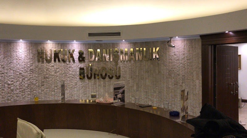 Avukat Mehmet Okay KARACAN