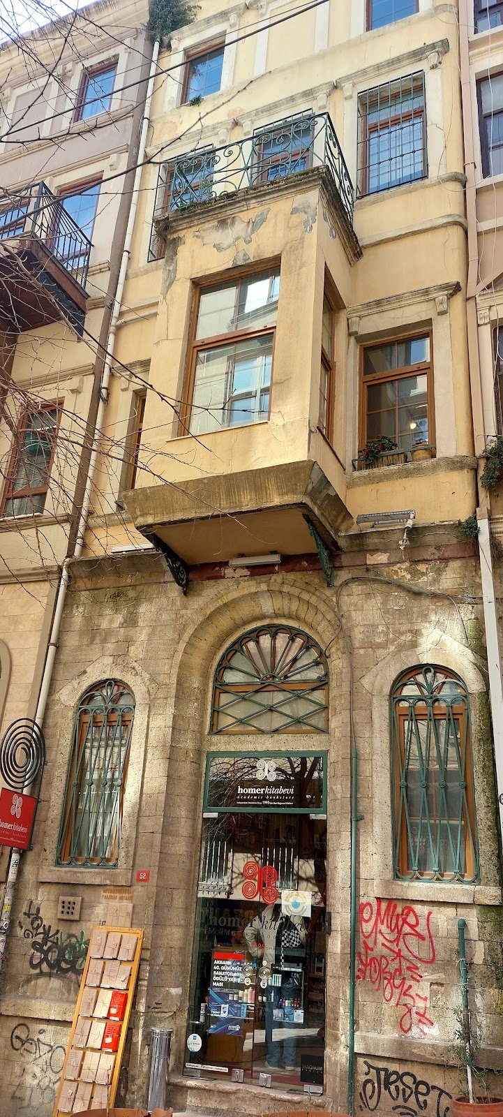 Av. Barış Dalgıç