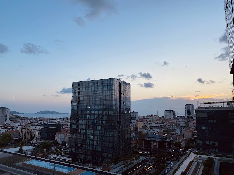 Avukat Ebrar Ateştepe