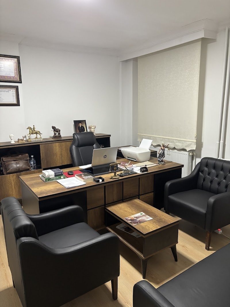 Nİğde Avukat Yiğit Özkan