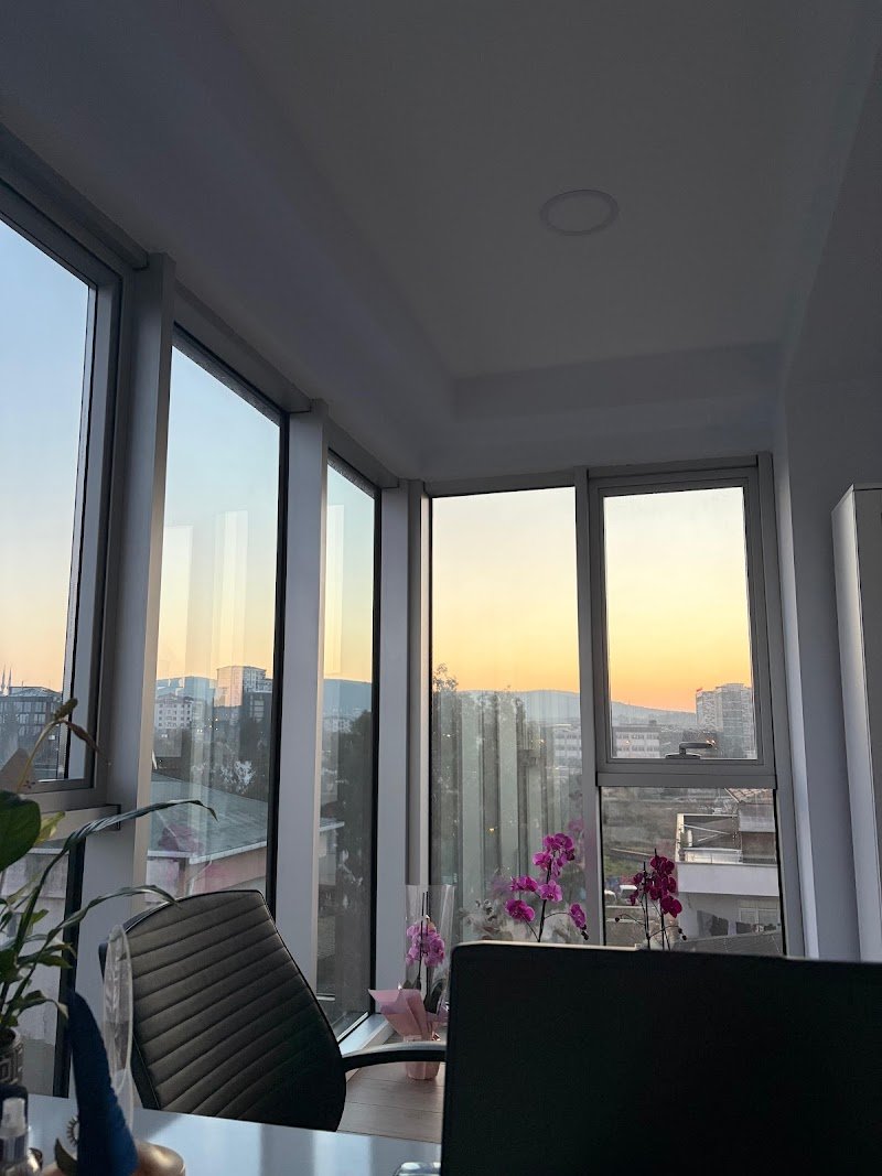 Avukat E.Nur Küsmez-Küsmez Hukuk&Danışmanlık-Avukatlık Büro-Tuzla Avukat-Ticaret-Boşanma Avukatı-Miras Avukatı-Ceza Avukatı