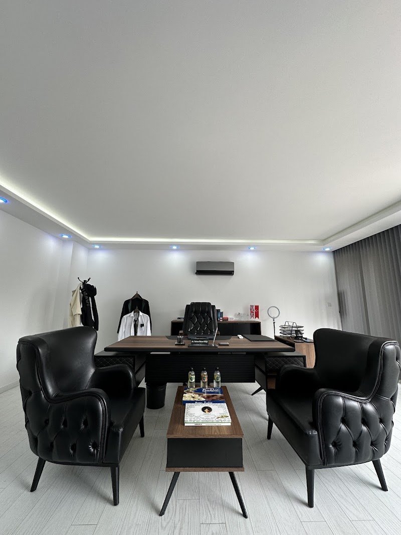 Avukat F. Hakan Keleş | Keleş Hukuk ve Danışmanlık / Legal Consultancy