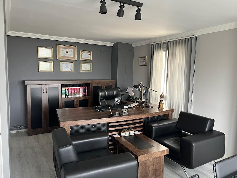 Avukat Arabulucu Ezgi Merve SAPMAZ | Silivri Boşanma Avukatı | Ceza Avukatı