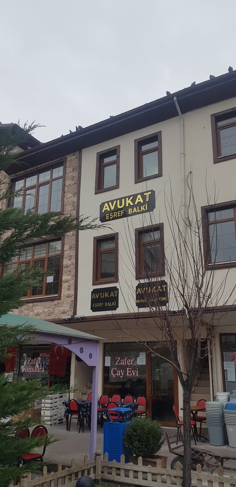 Avukat Eşref Balki